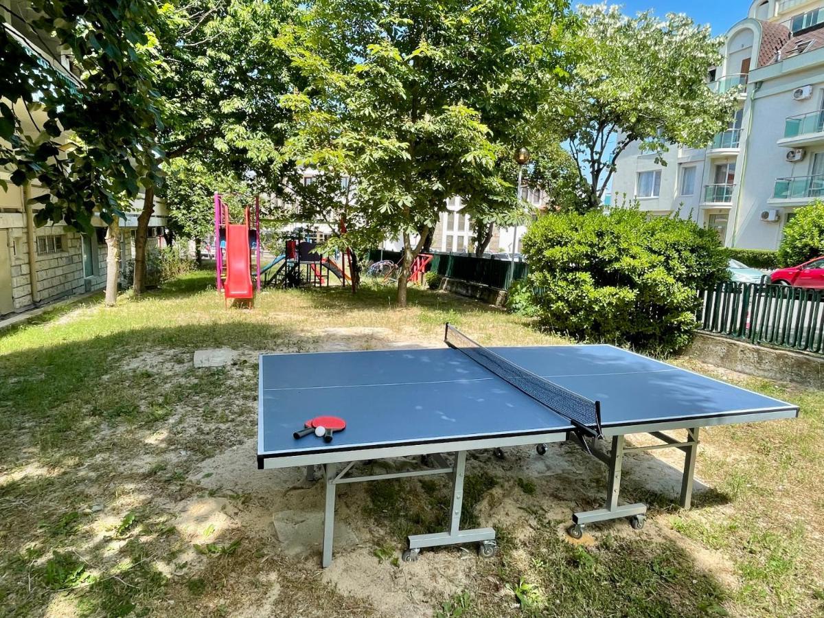 Amadina Garden 호텔 로제넷츠 외부 사진