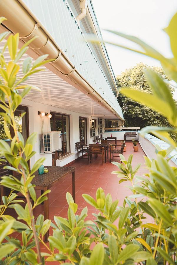 Amadina Garden 호텔 로제넷츠 외부 사진